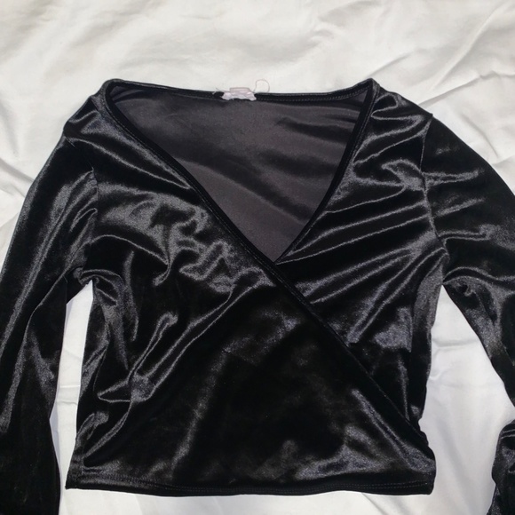 Black Velvet Long Sleeve Top - Picture 2 of 2